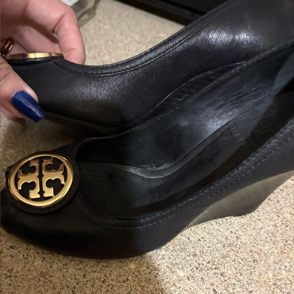 Tory Burch Black Wedges with Gold Logo Emblem - Picture 10 of 10